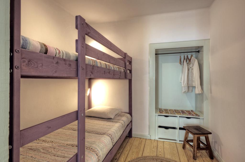 Stay Local In Alfama! Alice Central Home, Near River リスボン エクステリア 写真